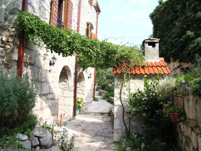 Holiday house Two bedroom house with terrace and sea view Gornji Tučepi - Podpeć, Makarska K-6915 - Outdoor photo 18