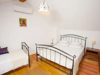 Holiday house Two bedroom house with terrace and sea view Gornji Tučepi - Podpeć, Makarska K-6915 - Outdoor photo 37