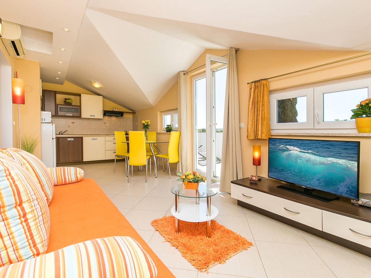 Apartment One bedroom apartment with terrace and sea view Poreč A-6923-a - Outdoor photo 5