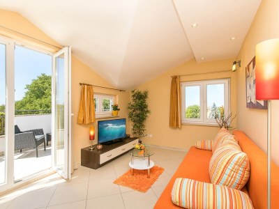 Apartment One bedroom apartment with terrace and sea view Poreč A-6923-a - Outdoor photo 4