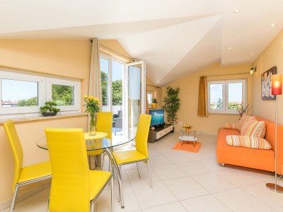 Apartment One bedroom apartment with terrace and sea view Poreč A-6923-a - Outdoor photo 9