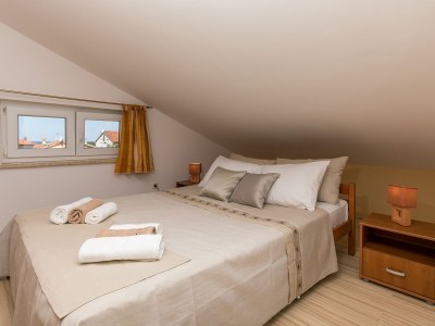 Apartment One bedroom apartment with terrace and sea view Poreč A-6923-a - Outdoor photo 11