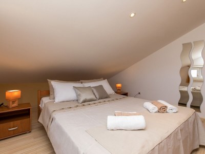 Apartment One bedroom apartment with terrace and sea view Poreč A-6923-a - Outdoor photo 13