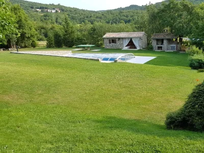 Holiday house Two bedroom house with terrace Rim, Central Istria - Središnja Istra K-7070 - Outdoor photo 9