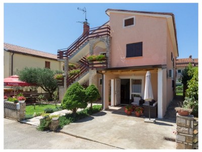 Apartment Two bedroom apartment with terrace Novigrad A-7135-a in Novigrad - Apartment