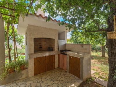 Apartment Two bedroom apartment with terrace Kukci, Poreč A-7166-a - Outdoor photo 8