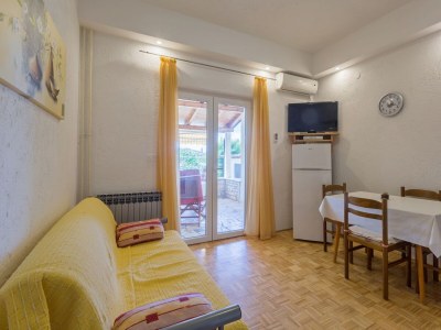 Apartment Two bedroom apartment with terrace Kukci, Poreč A-7166-a - Outdoor photo 11