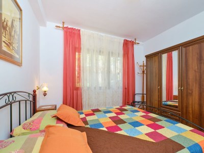 Apartment Two bedroom apartment with terrace Mali Lošinj, Lošinj A-7972-a - Outdoor photo 31