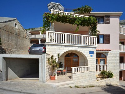 Apartment One bedroom apartment with terrace and sea view Pisak, Omiš A-7521-d - Outdoor photo 5