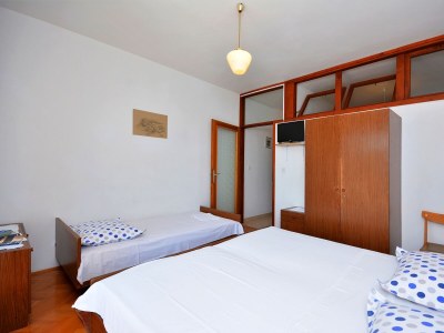 Apartment One bedroom apartment with terrace and sea view Pisak, Omiš A-7521-d - Outdoor photo 17