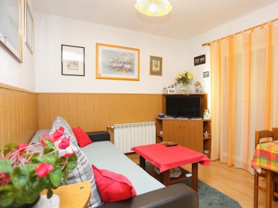 Apartment Three bedroom apartment with terrace Supetar, Brač A-7549-a - Outdoor photo 10