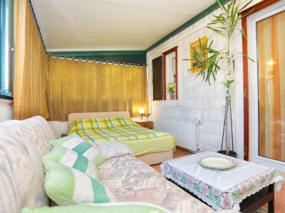 Apartment Three bedroom apartment with terrace Supetar, Brač A-7549-a - Outdoor photo 15