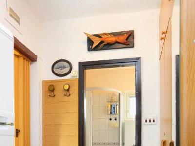 Apartment Three bedroom apartment with terrace Supetar, Brač A-7549-a - Outdoor photo 27