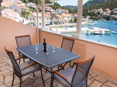 Apartment Two bedroom apartment with terrace and sea view Brna, Korčula A-7553-a - Outdoor photo 16