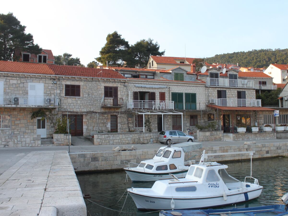 Apartment Two bedroom apartment with balcony and sea view Brna, Korčula A-7553-b - Outdoor photo 3