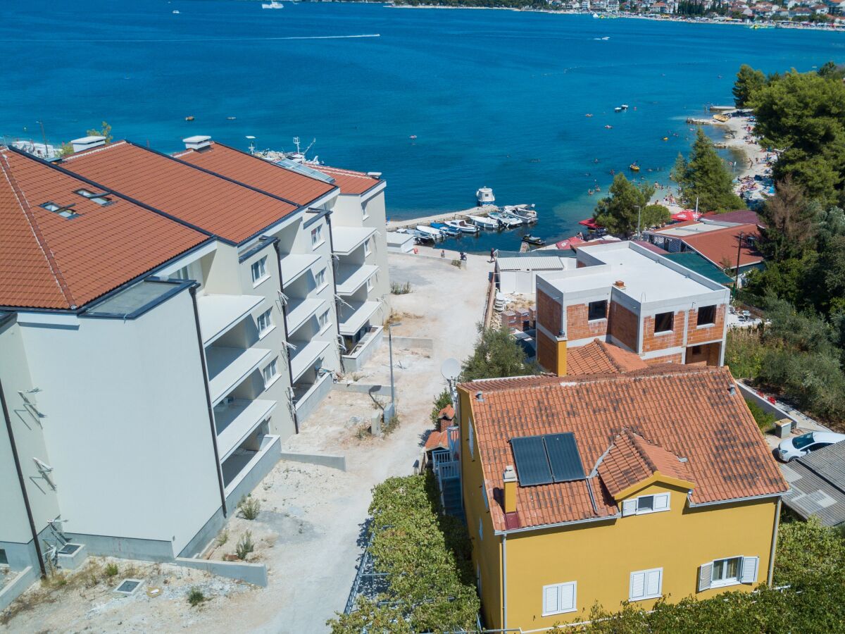 Apartment One bedroom apartment with terrace and sea view Okrug Gornji, Čiovo A-8440-c - Outdoor photo 5