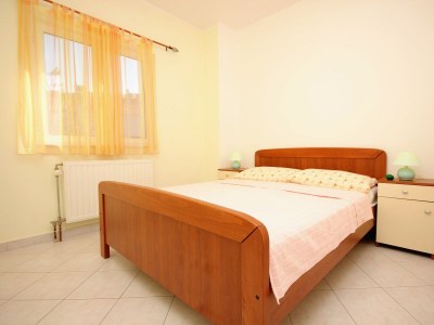 Apartment One bedroom apartment with terrace and sea view Okrug Gornji, Čiovo A-8440-c - Outdoor photo 14