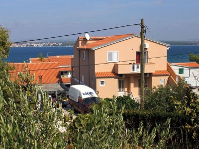 Apartment Two bedroom apartment with terrace and sea view Tkon, Pašman A-8455-a in Tkon - Apartment