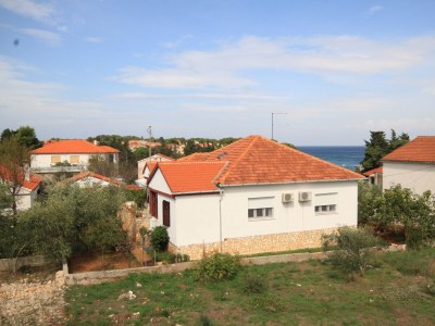 Apartment Three bedroom apartment with terrace and sea view Ugljan A-8493-a - Outdoor photo 37