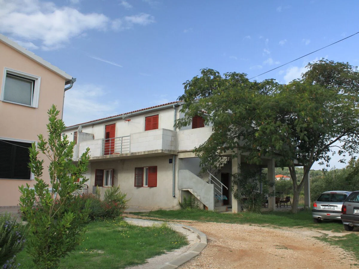 Apartment One bedroom apartment with terrace and sea view Mrljane, Pašman A-8498-a