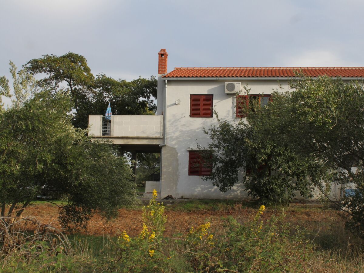 Apartment One bedroom apartment with terrace and sea view Mrljane, Pašman A-8498-a - Outdoor photo 3