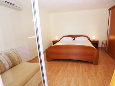 Apartment One bedroom apartment with terrace and sea view Trogir A-8683-a - Outdoor photo 27