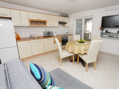 Apartment One bedroom apartment with terrace and sea view Trogir A-8683-a - Outdoor photo 37