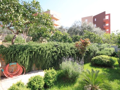 Apartment One bedroom apartment with terrace Trogir A-8683-b - Outdoor photo 13