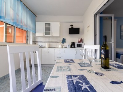 Apartment One bedroom apartment with terrace Stari Grad, Hvar A-8726-a in Stari Grad - Apartment