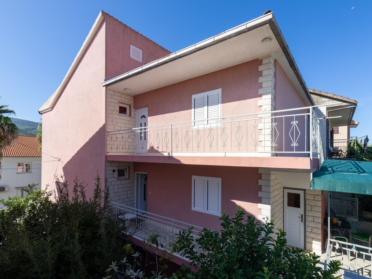 Apartment Studio flat with terrace Stari Grad, Hvar AS-8726-a - Outdoor photo 4