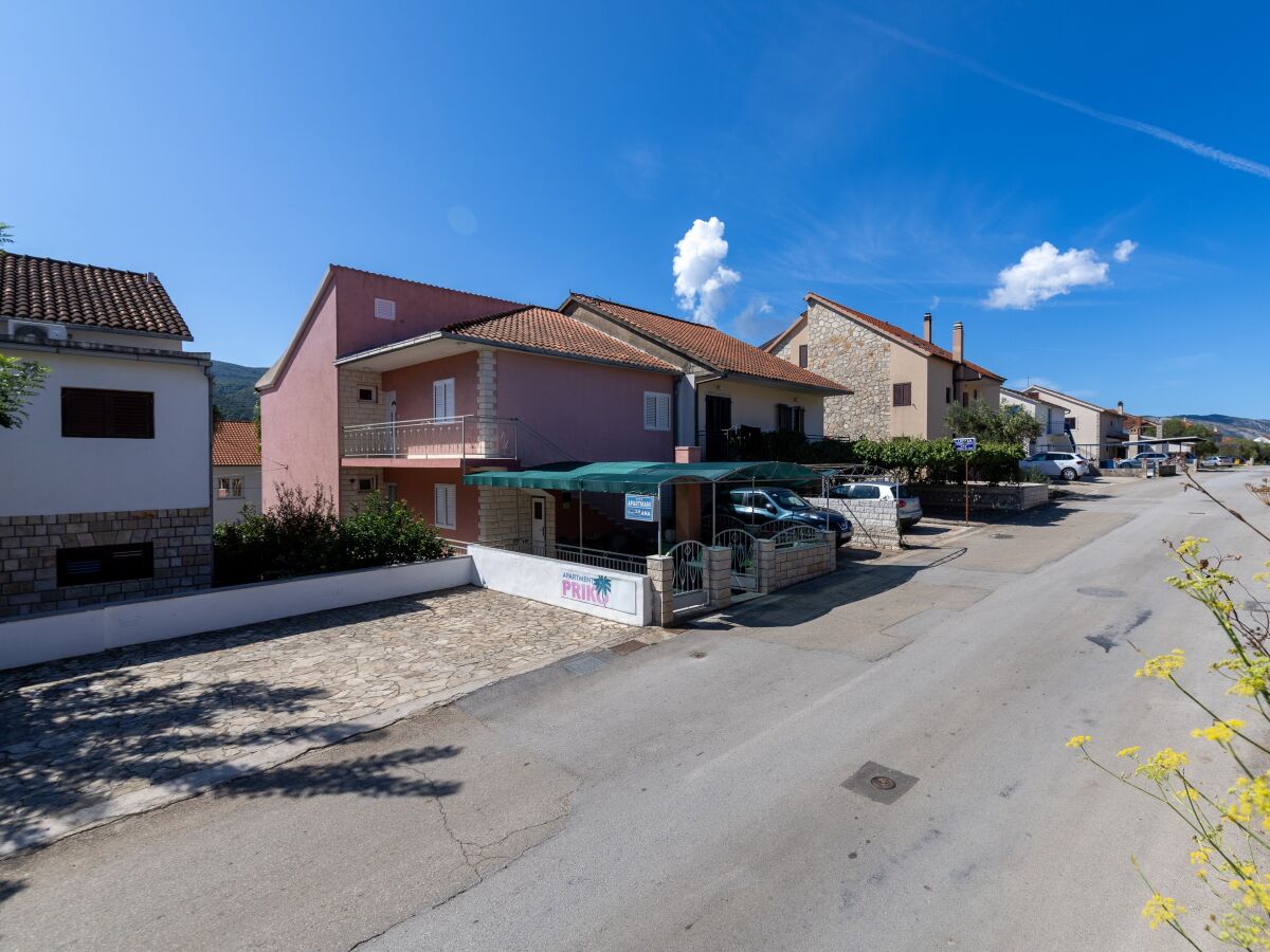 Apartment Studio flat with terrace Stari Grad, Hvar AS-8726-d