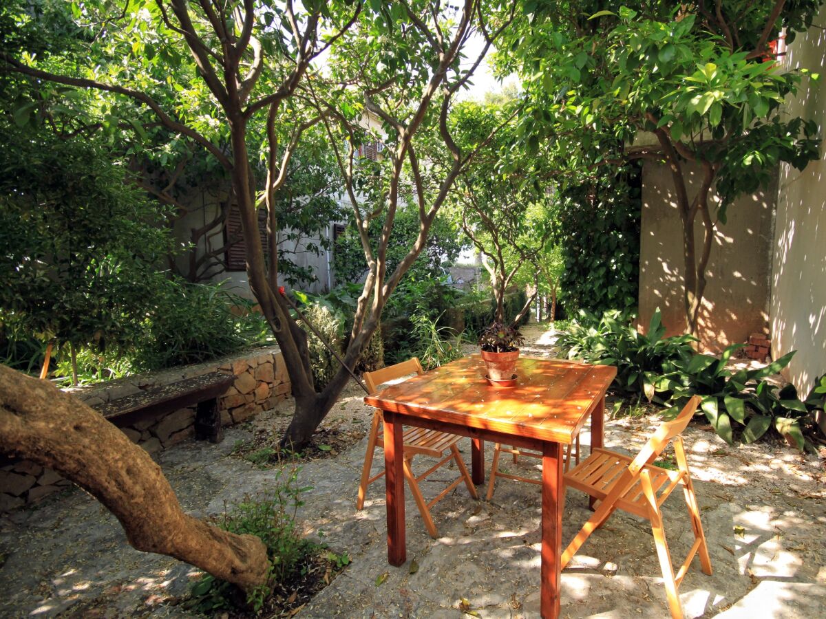 Apartment One bedroom apartment with balcony Jelsa, Hvar A-8750-a - Outdoor photo 4