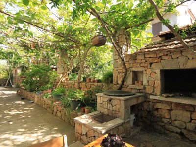 Apartment One bedroom apartment with balcony Jelsa, Hvar A-8750-a - Outdoor photo 6