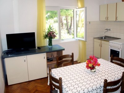 Apartment One bedroom apartment with balcony Jelsa, Hvar A-8750-a - Outdoor photo 10