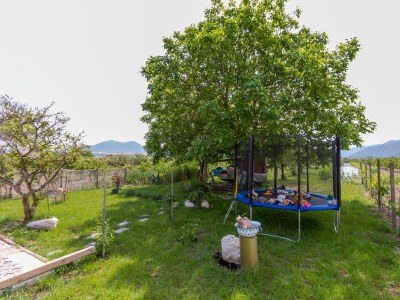 Holiday house Four-bedroom house with terrace Opuzen, Neretva Delta - Ušće Neretve K-8818 - Outdoor photo 18