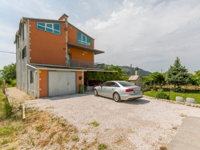 Holiday house Four-bedroom house with terrace Opuzen, Neretva Delta - Ušće Neretve K-8818 - Outdoor photo 23