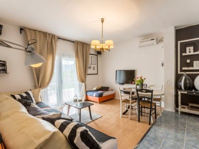 Holiday house Four-bedroom house with terrace Opuzen, Neretva Delta - Ušće Neretve K-8818 - Outdoor photo 24