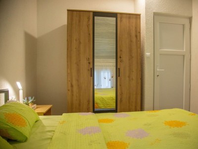 Apartment Two bedroom apartment with terrace and sea view Milna, Vis A-8895-a - Outdoor photo 22