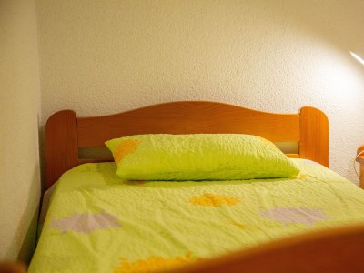 Apartment Two bedroom apartment with terrace and sea view Milna, Vis A-8895-a - Outdoor photo 26