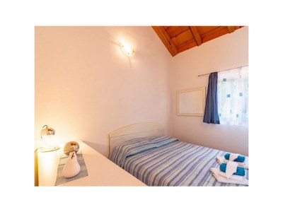 Apartment Two bedroom apartment near beach Kneža, Korčula A-9168-b - Outdoor photo 11