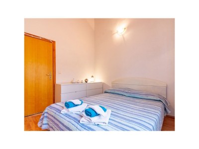 Apartment Two bedroom apartment near beach Kneža, Korčula A-9168-b - Outdoor photo 13