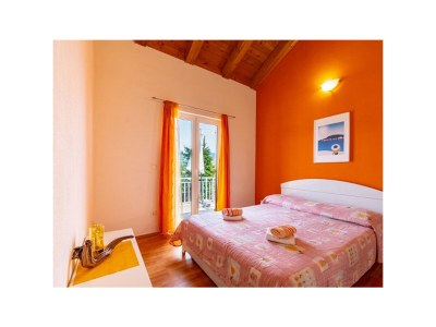 Apartment Two bedroom apartment near beach Kneža, Korčula A-9168-c - Outdoor photo 12