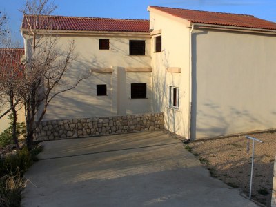 Apartment One bedroom apartment near beach Kustići, Pag A-9381-d - Outdoor photo 9