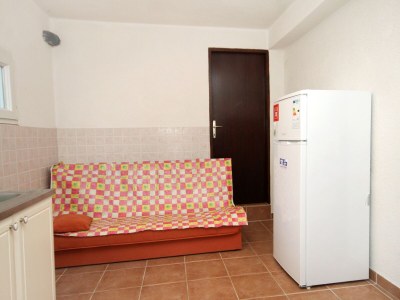 Apartment One bedroom apartment near beach Kustići, Pag A-9381-d - Outdoor photo 11