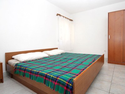 Apartment One bedroom apartment near beach Kustići, Pag A-9381-d - Outdoor photo 13