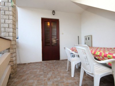 Apartment One bedroom apartment near beach Kustići, Pag A-9381-d - Outdoor photo 15