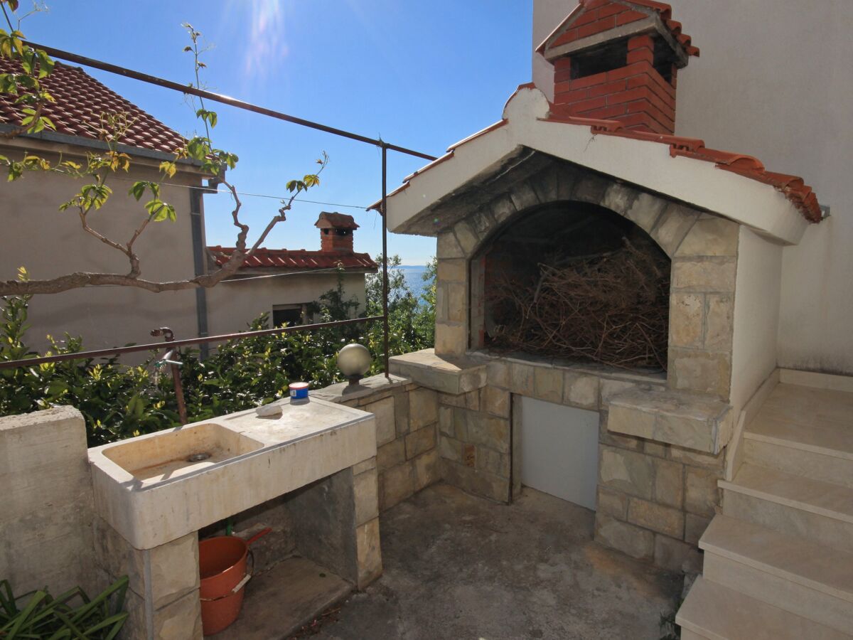 Apartment Studio flat with terrace and sea view Mali Rat, Omiš AS-10014-a - Outdoor photo 5