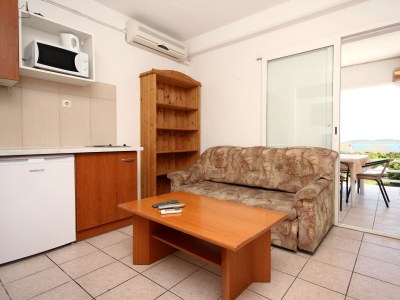 Apartment Two bedroom apartment with terrace and sea view Orebić, Pelješac A-10166-d - Outdoor photo 10