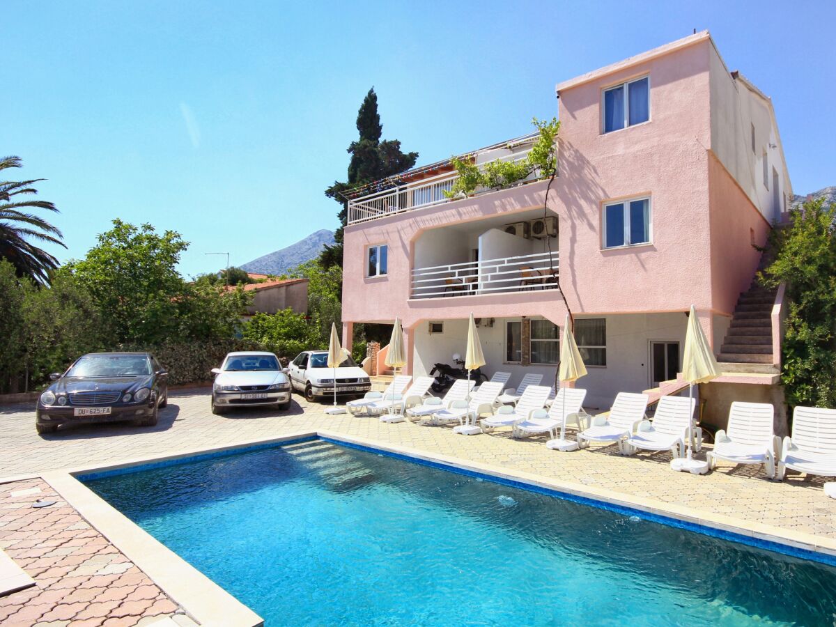 Apartment Two bedroom apartment with terrace and sea view Orebić, Pelješac A-10166-e