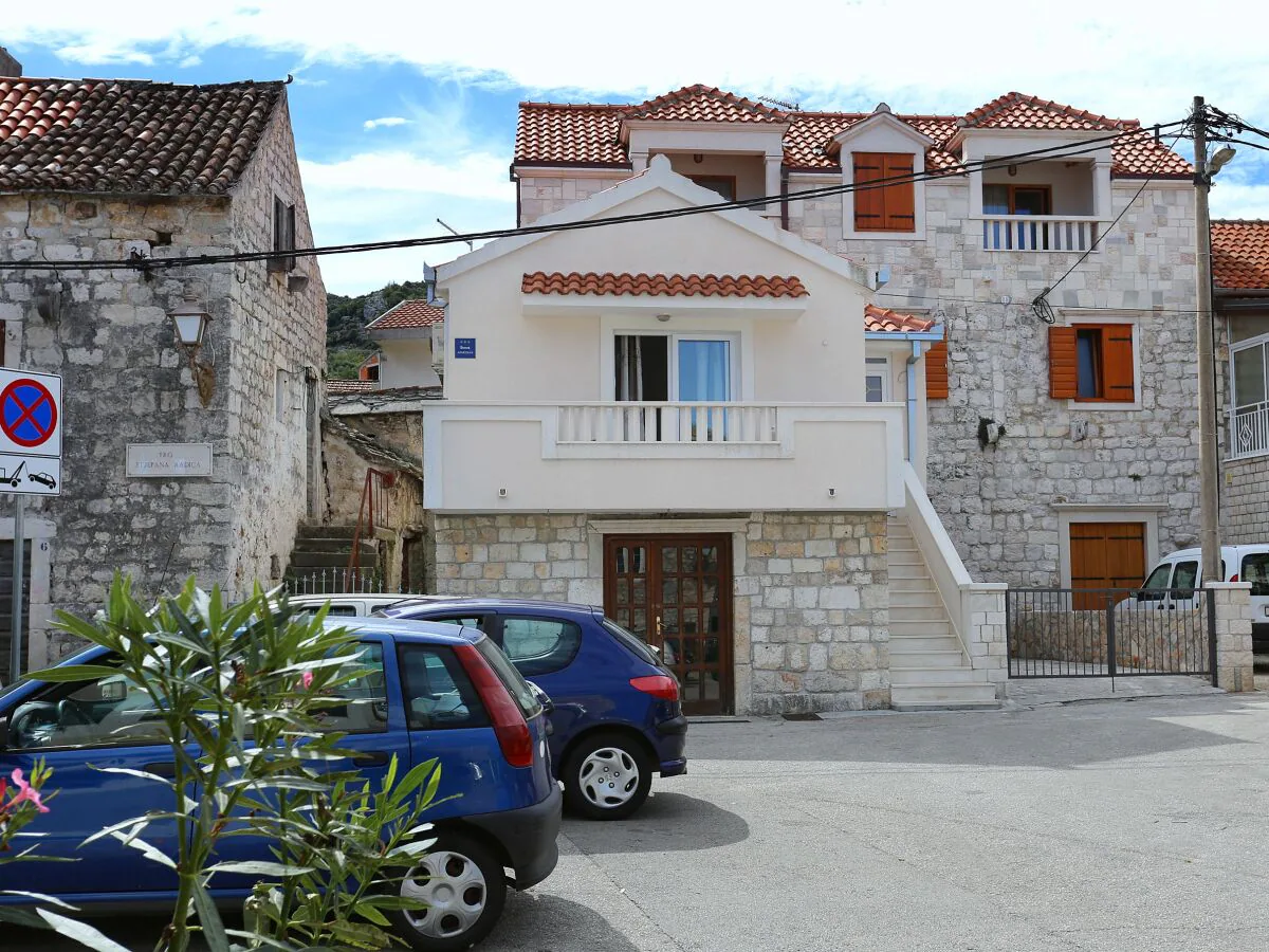 Apartment One bedroom apartment with terrace Marina, Trogir A-10327-a